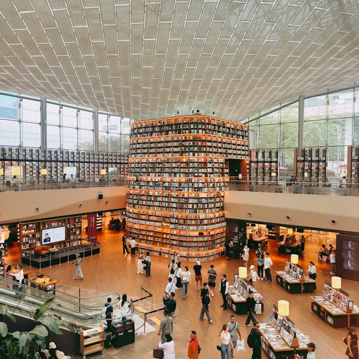 Family-friendly shopping and daily life in United States